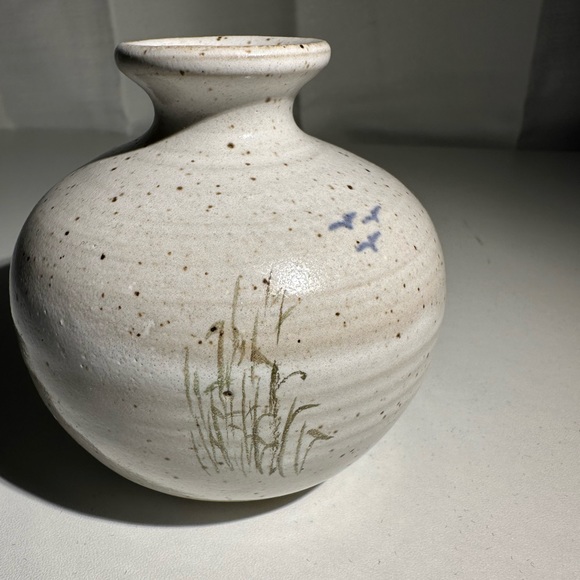 Vintage Signed Handmade Red Clay Studio Pottery Bud Vase - Picture 2 of 10